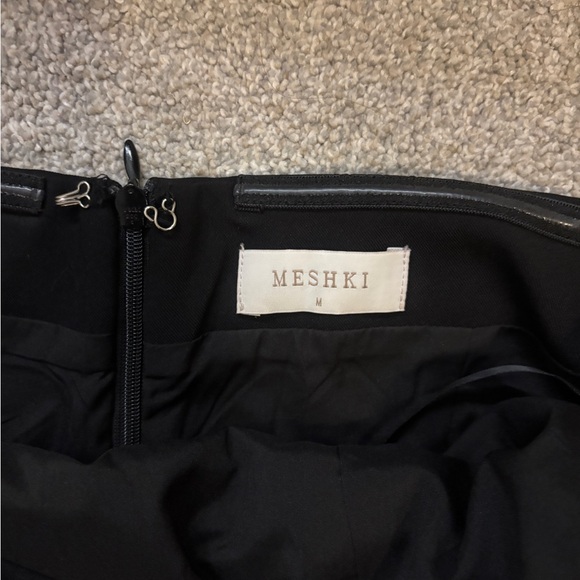 Meshki - Picture 2 of 2